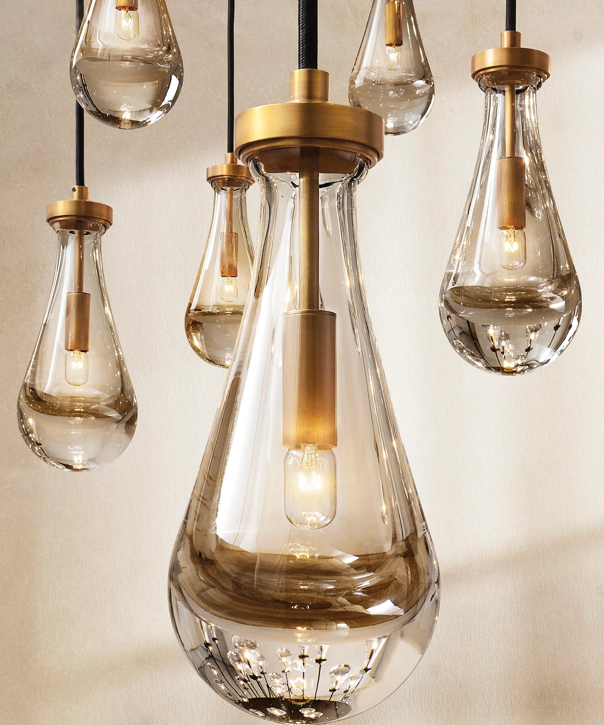 36 Inch Raindrop Glass Round Chandelier – Ava