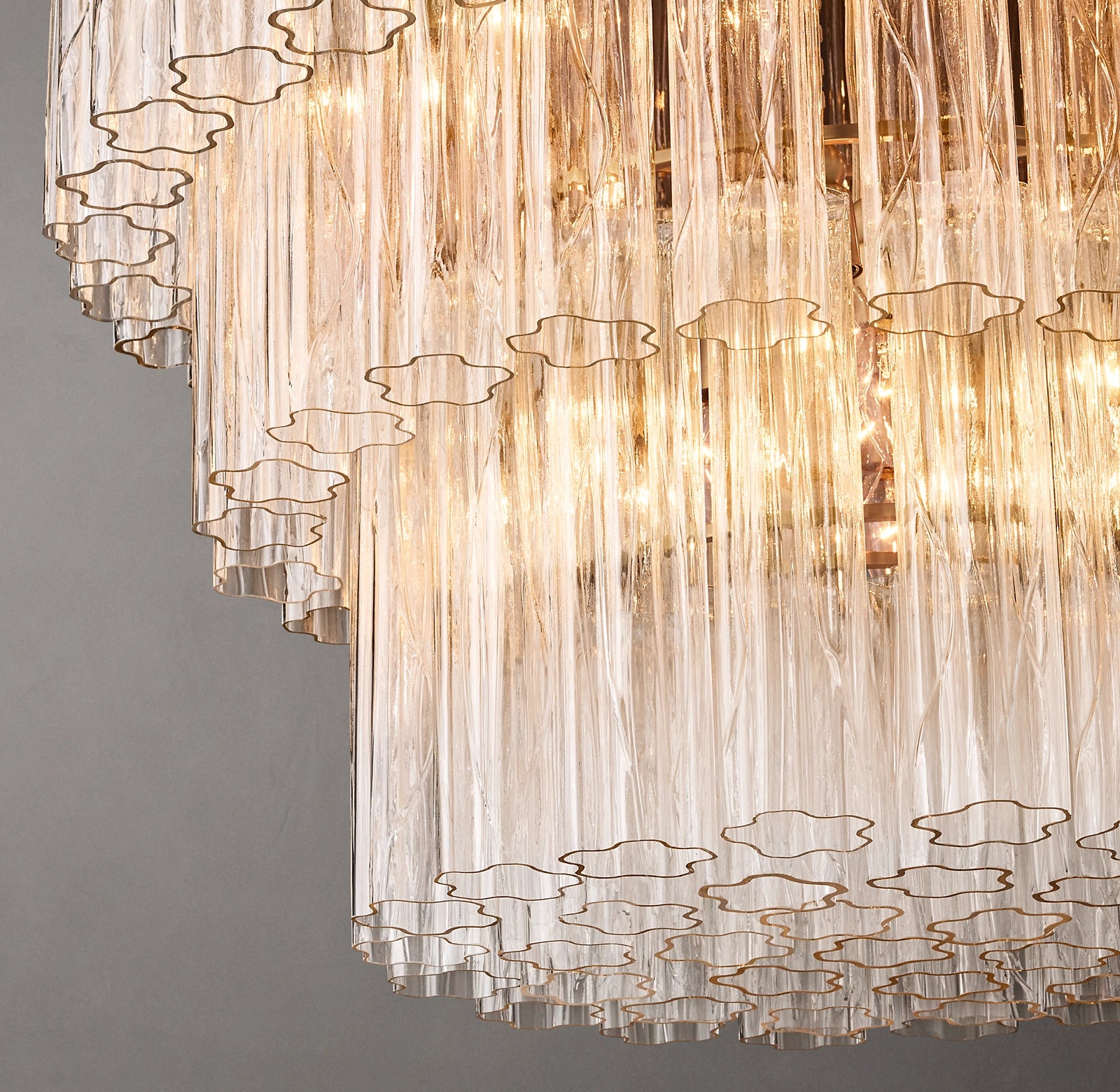 36 Inch Tronchi Glass Tiered Chandelier - Cielo