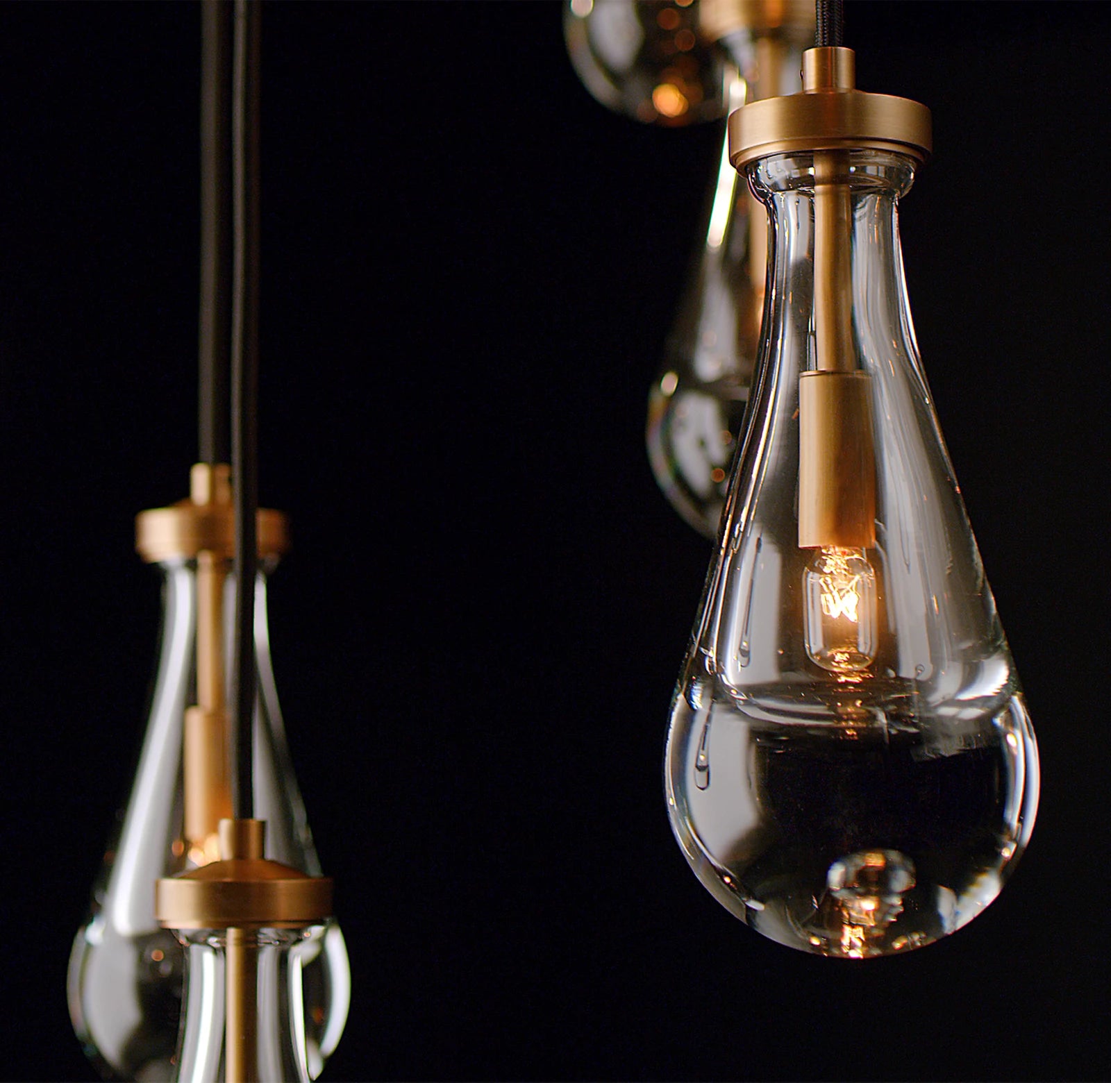 Raindrop Glass Pendant Light – Ava