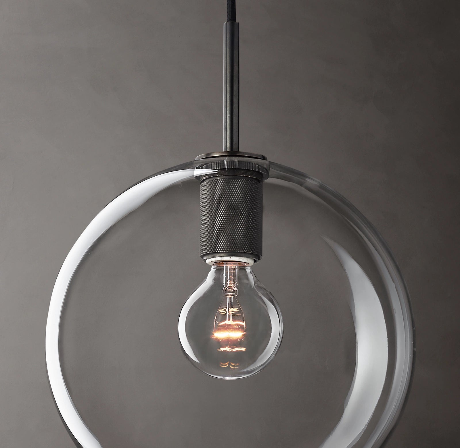 11 Inch Globe Glass Pendant Light - Utilitaire