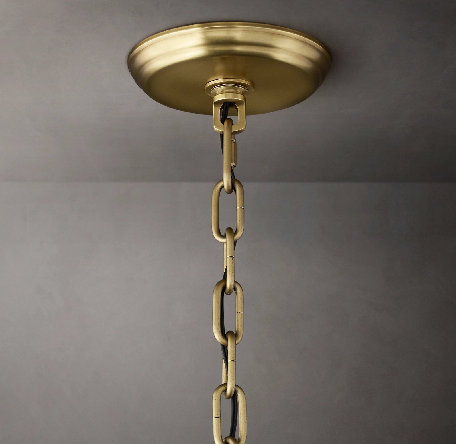 37 Inch Ribbed Glass Round Chandelier - San Marco